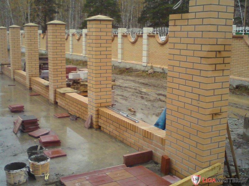 Устройство заборов www.аренда-спецтехники33